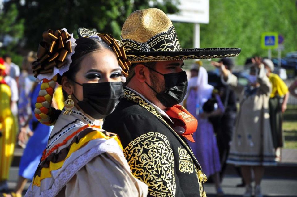 Canon tomar fotografias fiestas