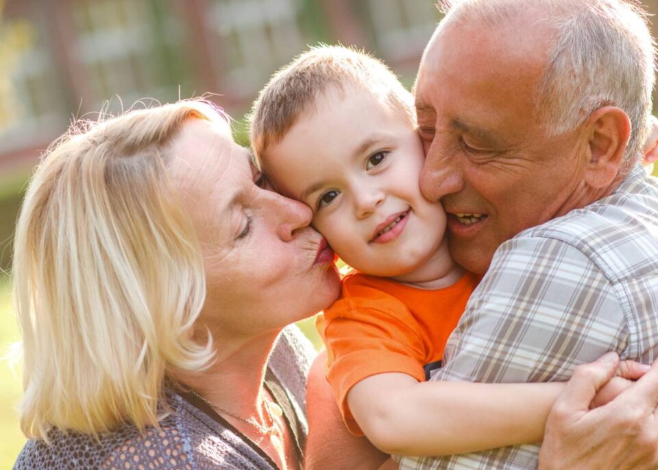 como cuidar abuelos EZVIZ