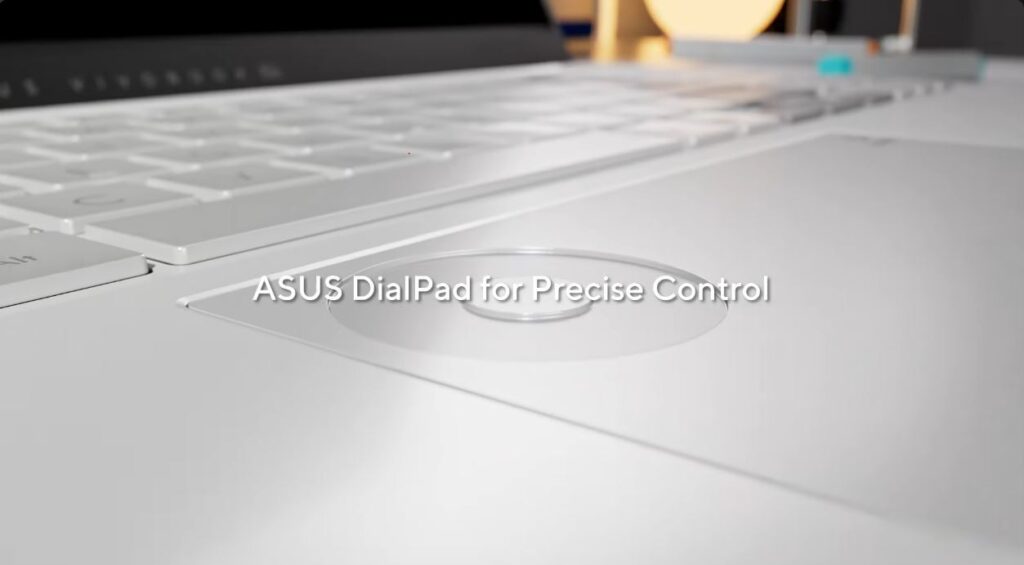 ASUS Vivobook Pro 15 OLED N6506 DialPad