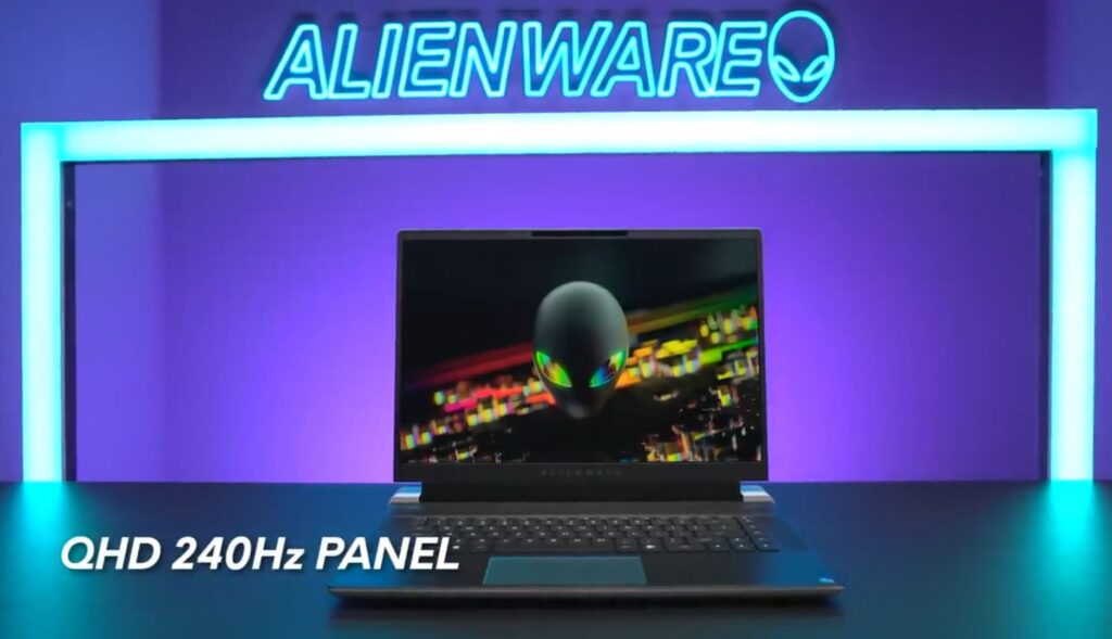 Dell Alienware x16 R2 2024 Pantalla